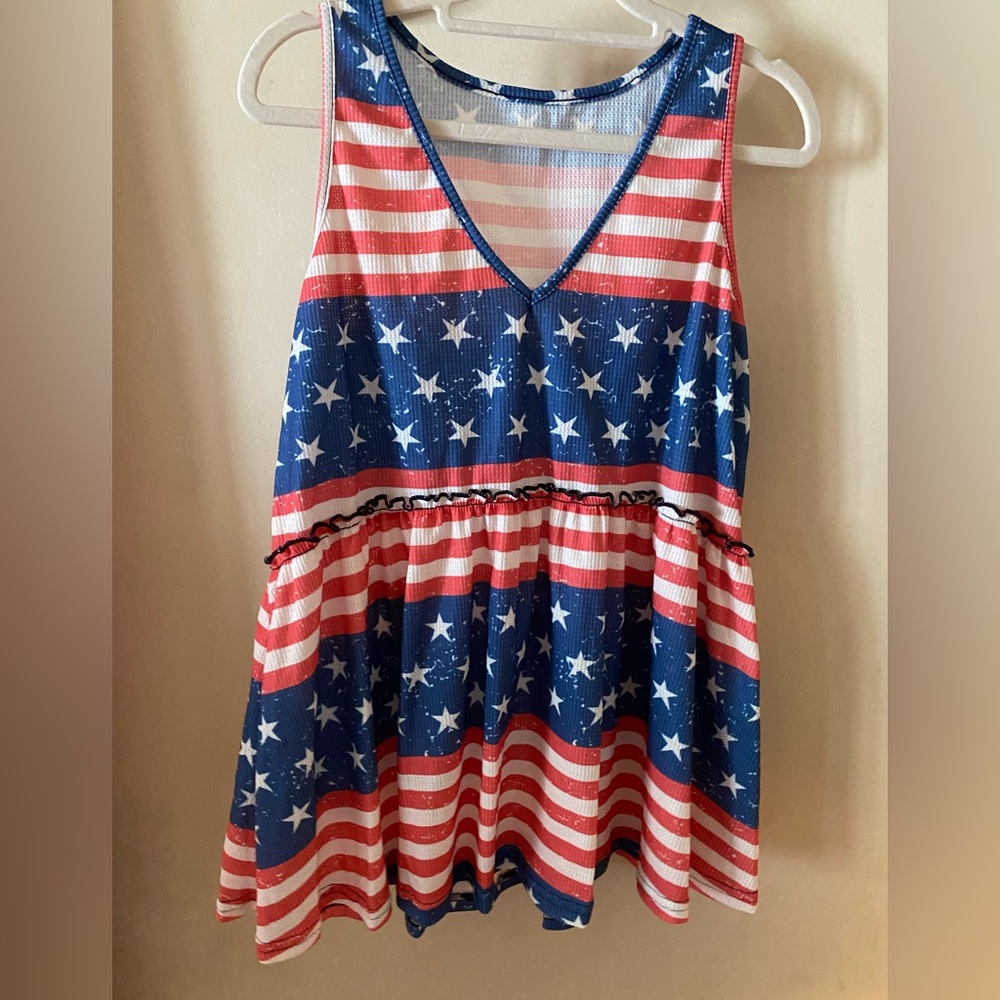 Women’s babydoll V-neck tank top. Stars & stripes. Size small. Never worn.